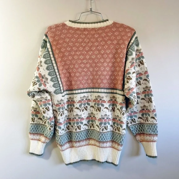 Vintage Cadogan Court Sweater, Size M - Picture 2 of 12